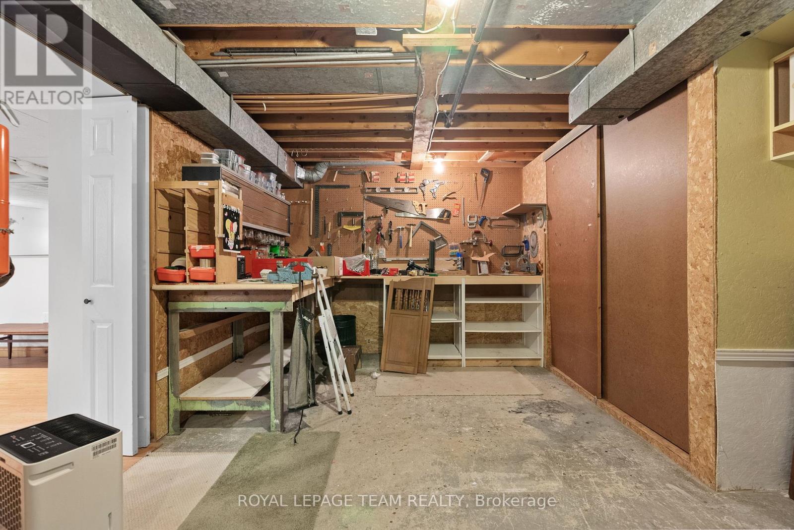 Photo 29 of 95 Coburn Avenue, Ottawa ON