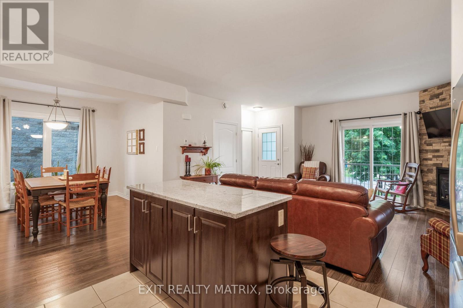 Photo 14 of 2 193 Bourdeau Boulevard, The Nation ON
