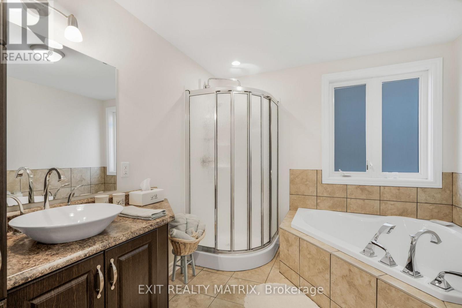 Photo 20 of 2 193 Bourdeau Boulevard, The Nation ON
