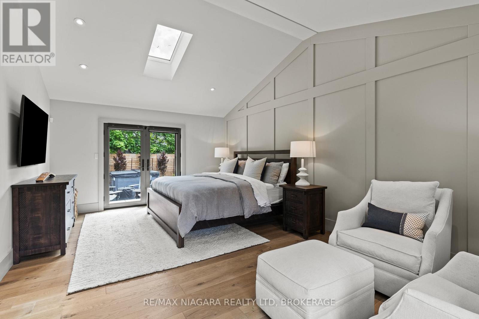 Photo 17 of 33 Park Court, Niagaraonthelake ON