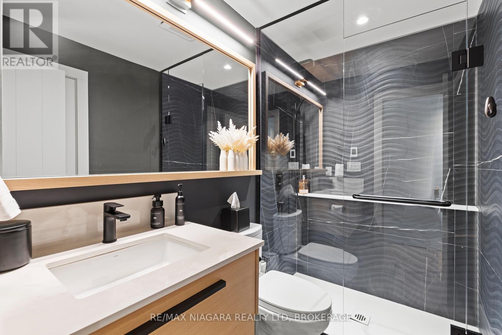 Photo 26 of 33 Park Court, Niagaraonthelake ON