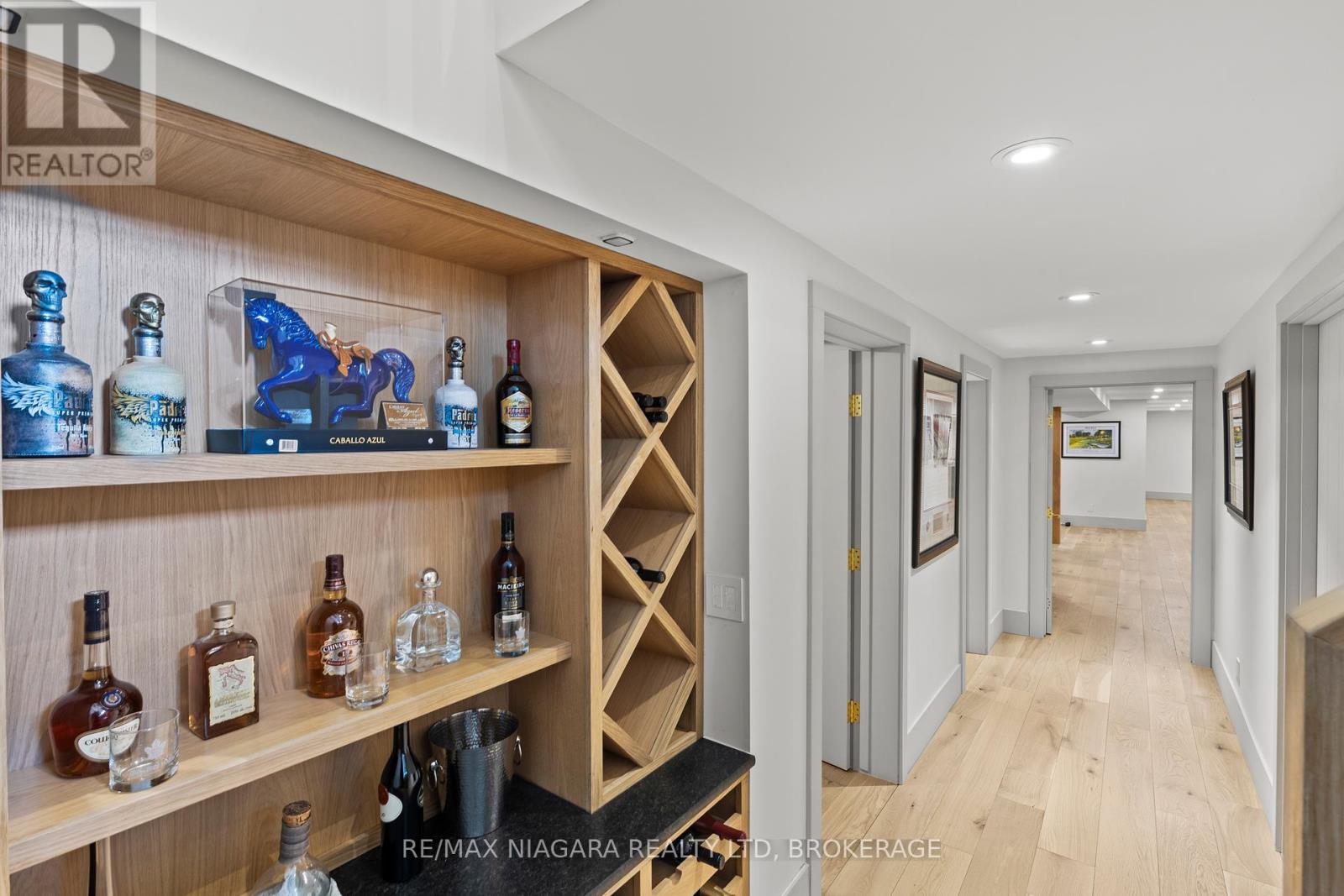 Photo 29 of 33 Park Court, Niagaraonthelake ON