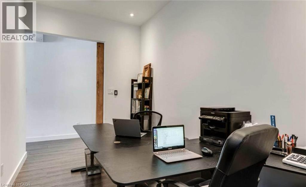 Photo 17 of 12 West Avenue N Unit 2, Hamilton ON