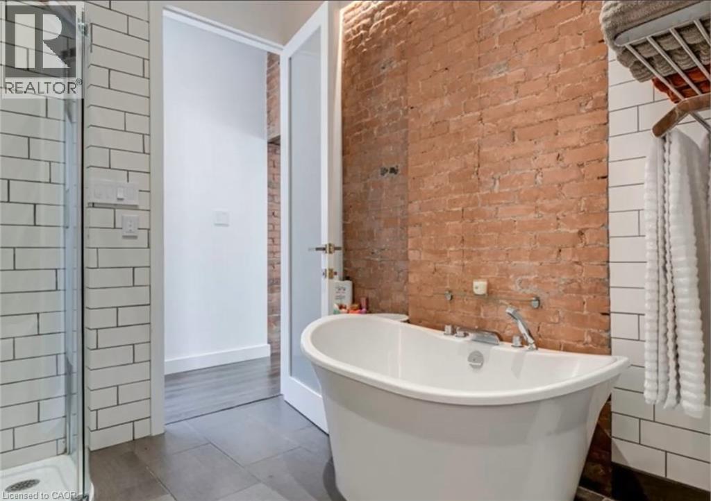 Photo 19 of 12 West Avenue N Unit 2, Hamilton ON
