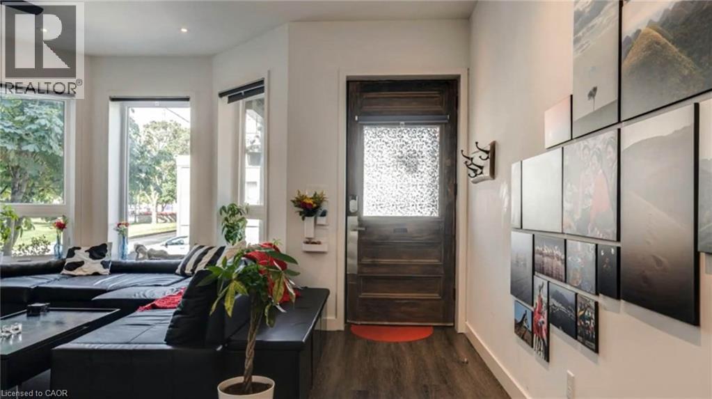 Photo 7 of 12 West Avenue N Unit 2, Hamilton ON