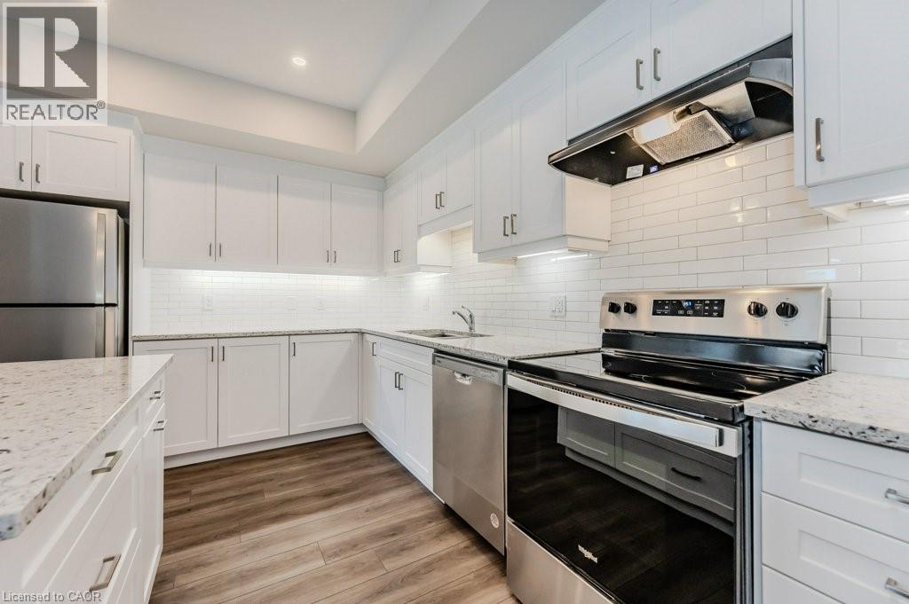 Photo 8 of 261 Woodbine Avenue Unit 24, Kitchener ON