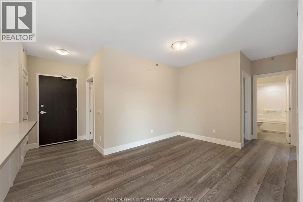 Photo 10 of 190 Main Street East Unit 302, Kingsville ON