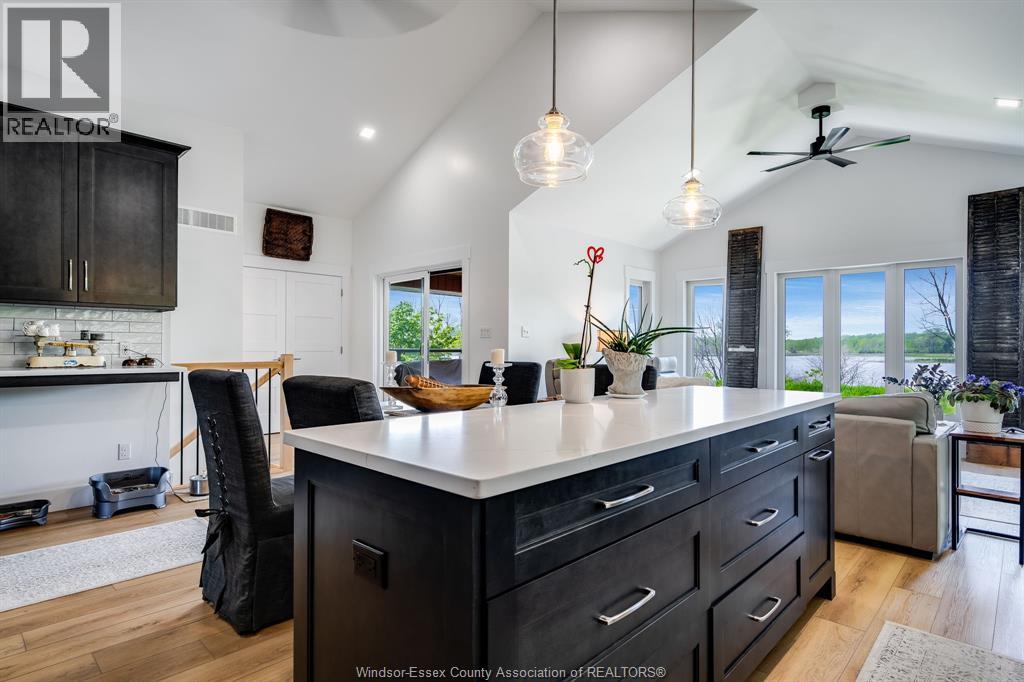 Photo 20 of 1260 Heritage Road, Kingsville ON
