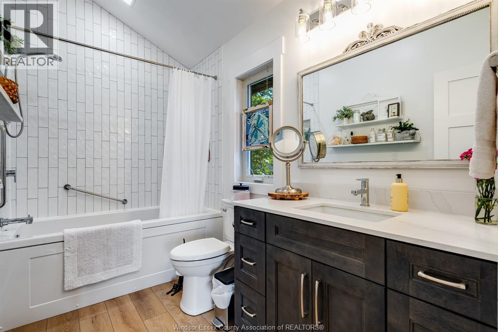 Photo 30 of 1260 Heritage Road, Kingsville ON