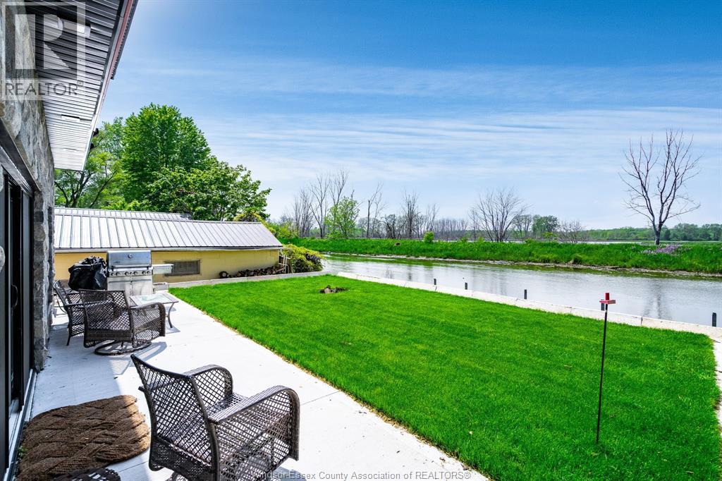 Photo 40 of 1260 Heritage Road, Kingsville ON