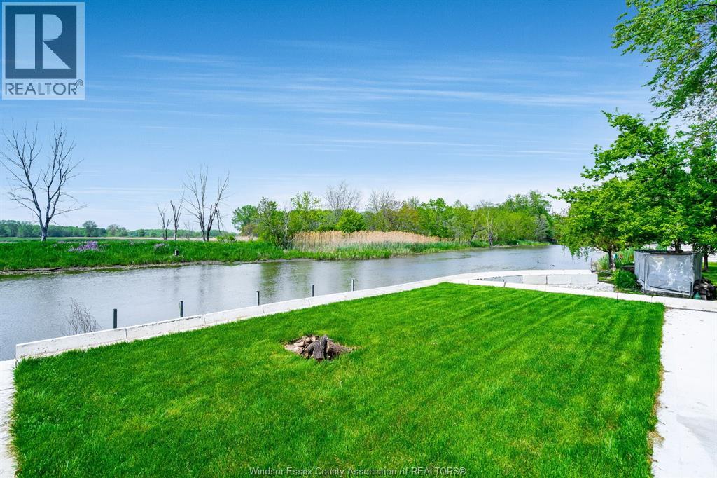 Photo 42 of 1260 Heritage Road, Kingsville ON