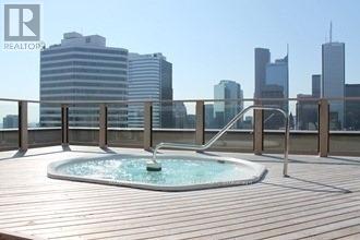 Photo 6 of 221 633 Bay Street, Toronto ON