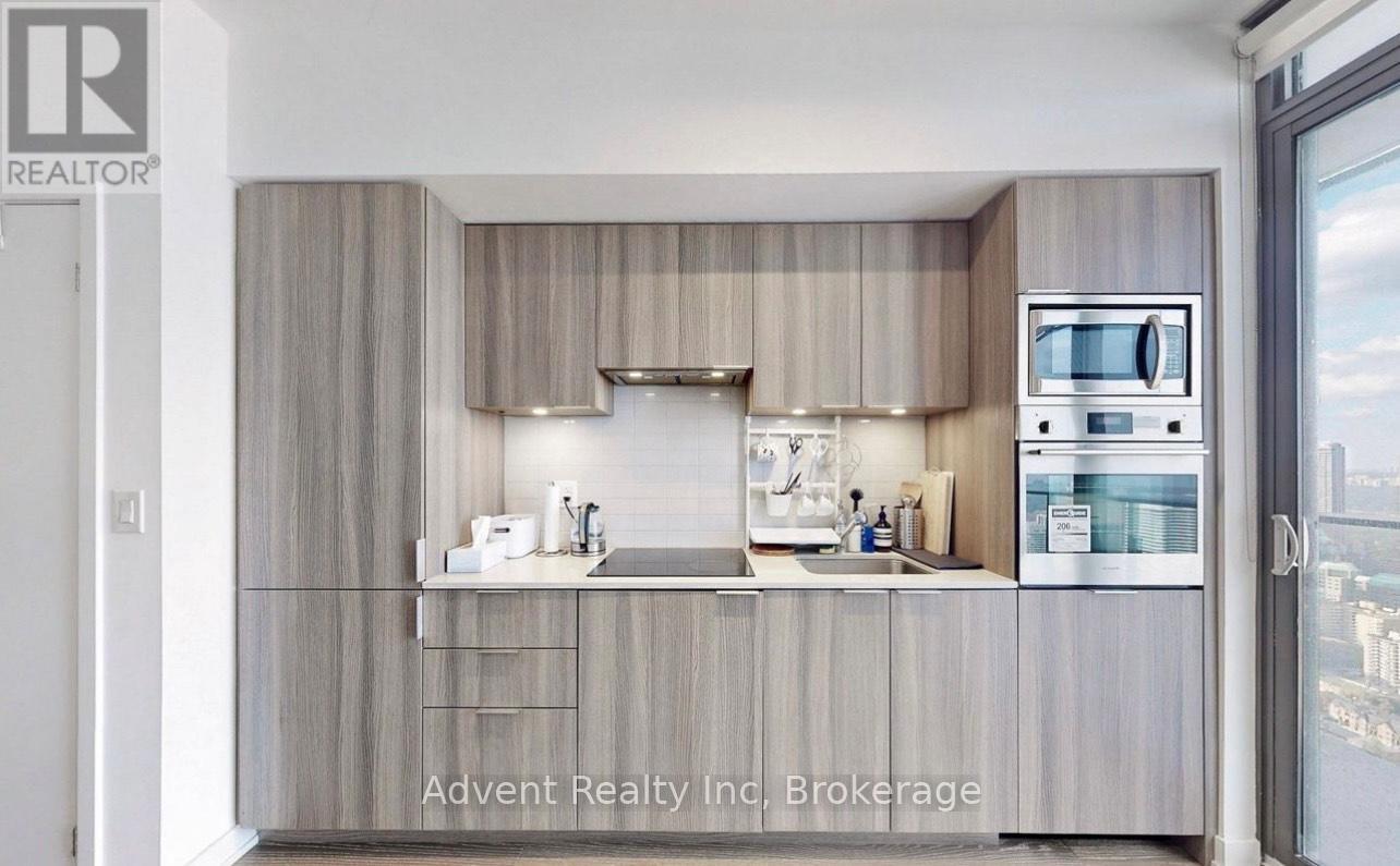 Photo 5 of 5213 11 Wellesley Street W, Toronto ON