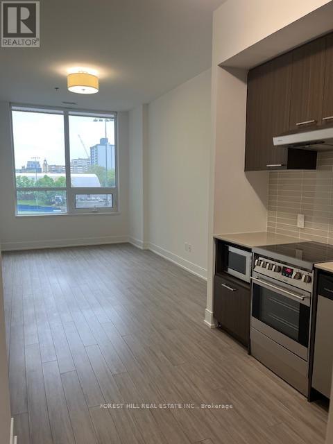 Photo 15 of 301 310 Tweedsmuir Avenue, Toronto ON