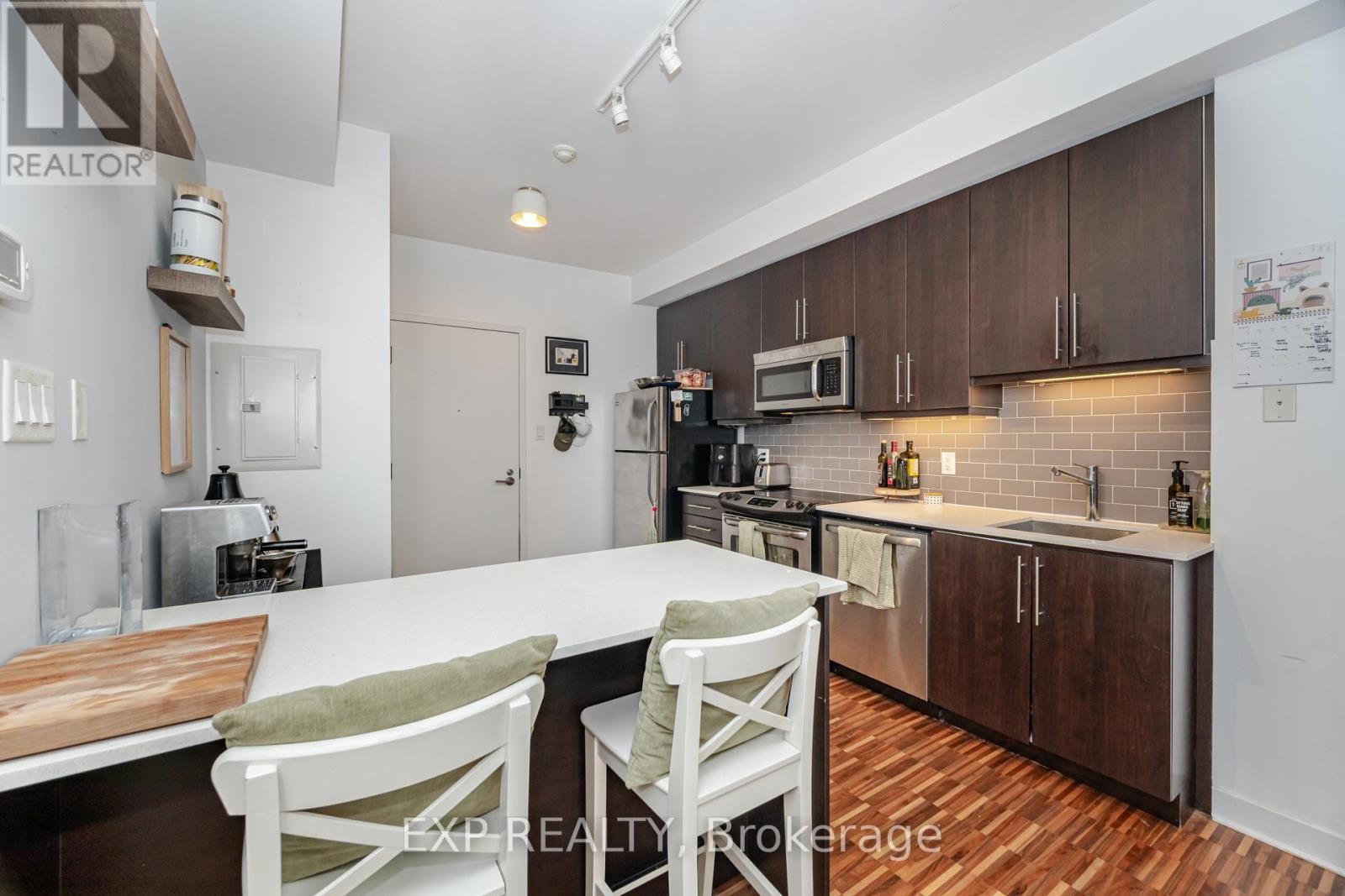 Photo 10 of 1005 1171 Queen Street W, Toronto ON