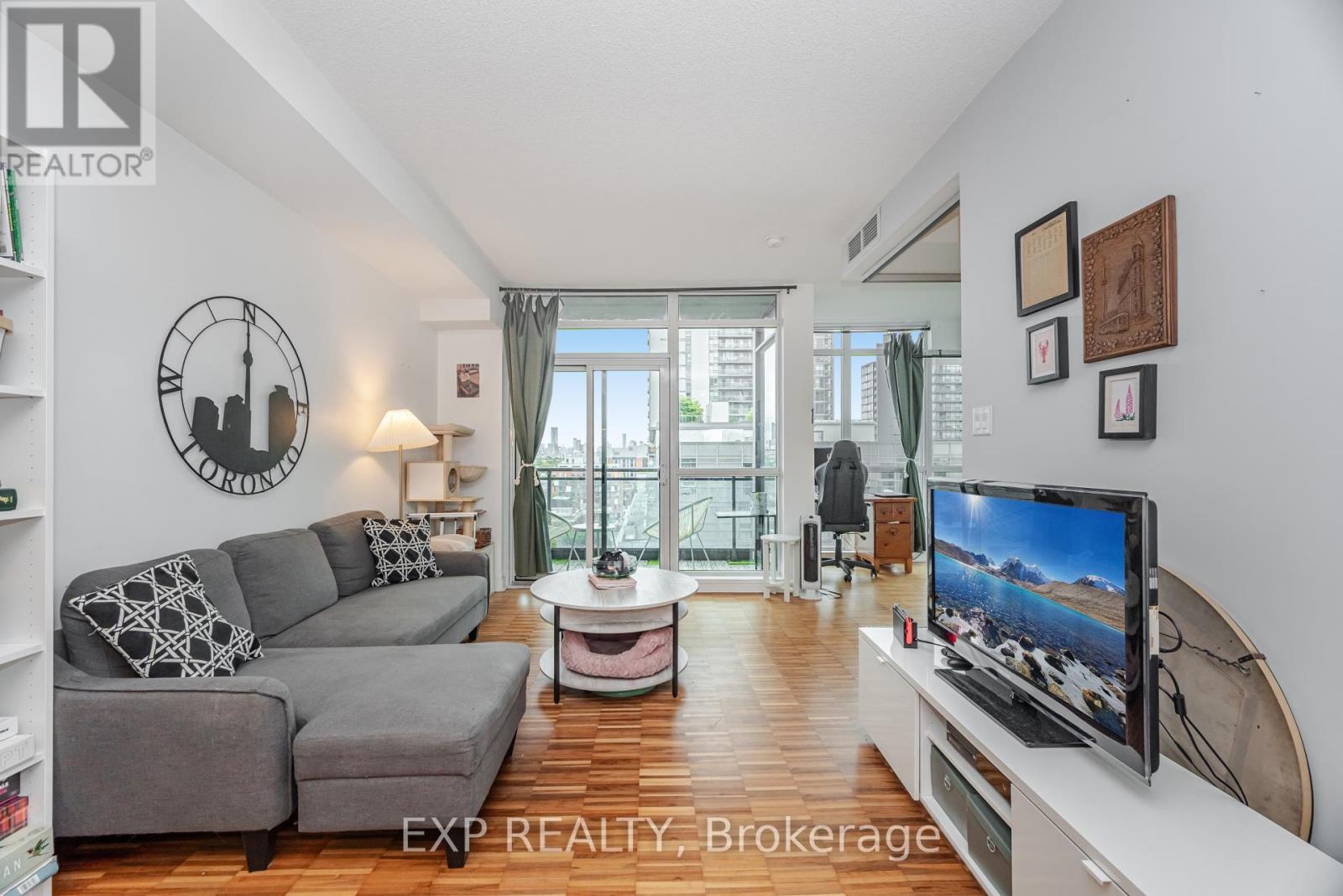 Photo 14 of 1005 1171 Queen Street W, Toronto ON