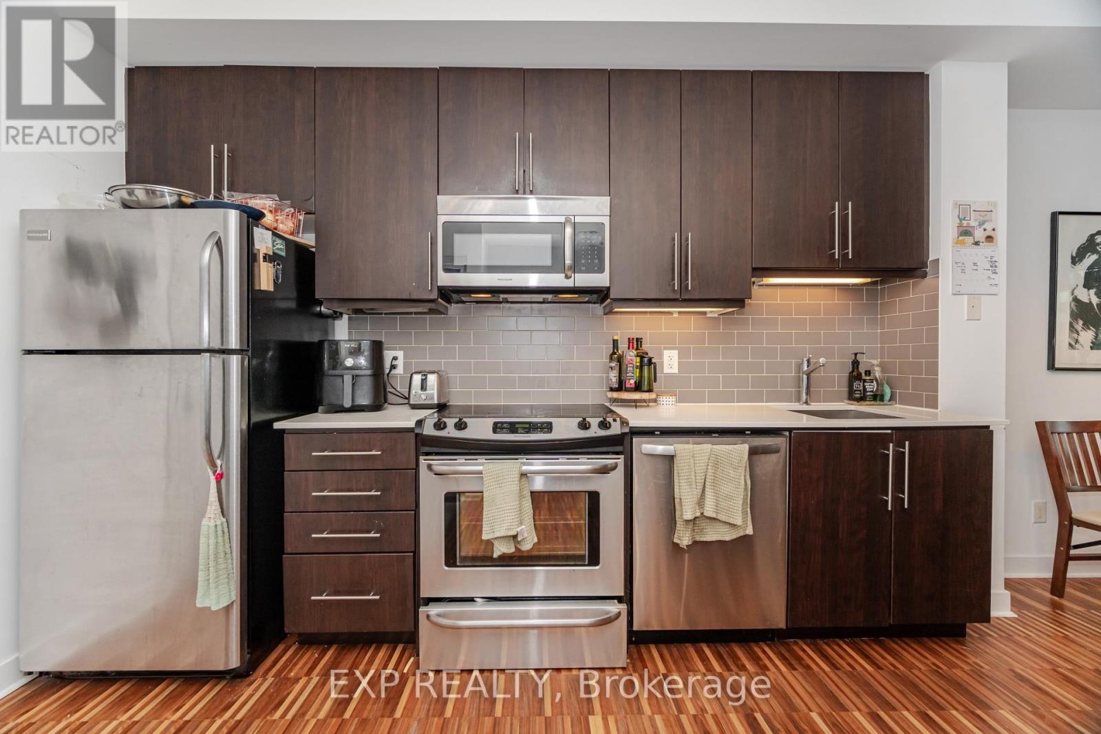 Photo 7 of 1005 1171 Queen Street W, Toronto ON