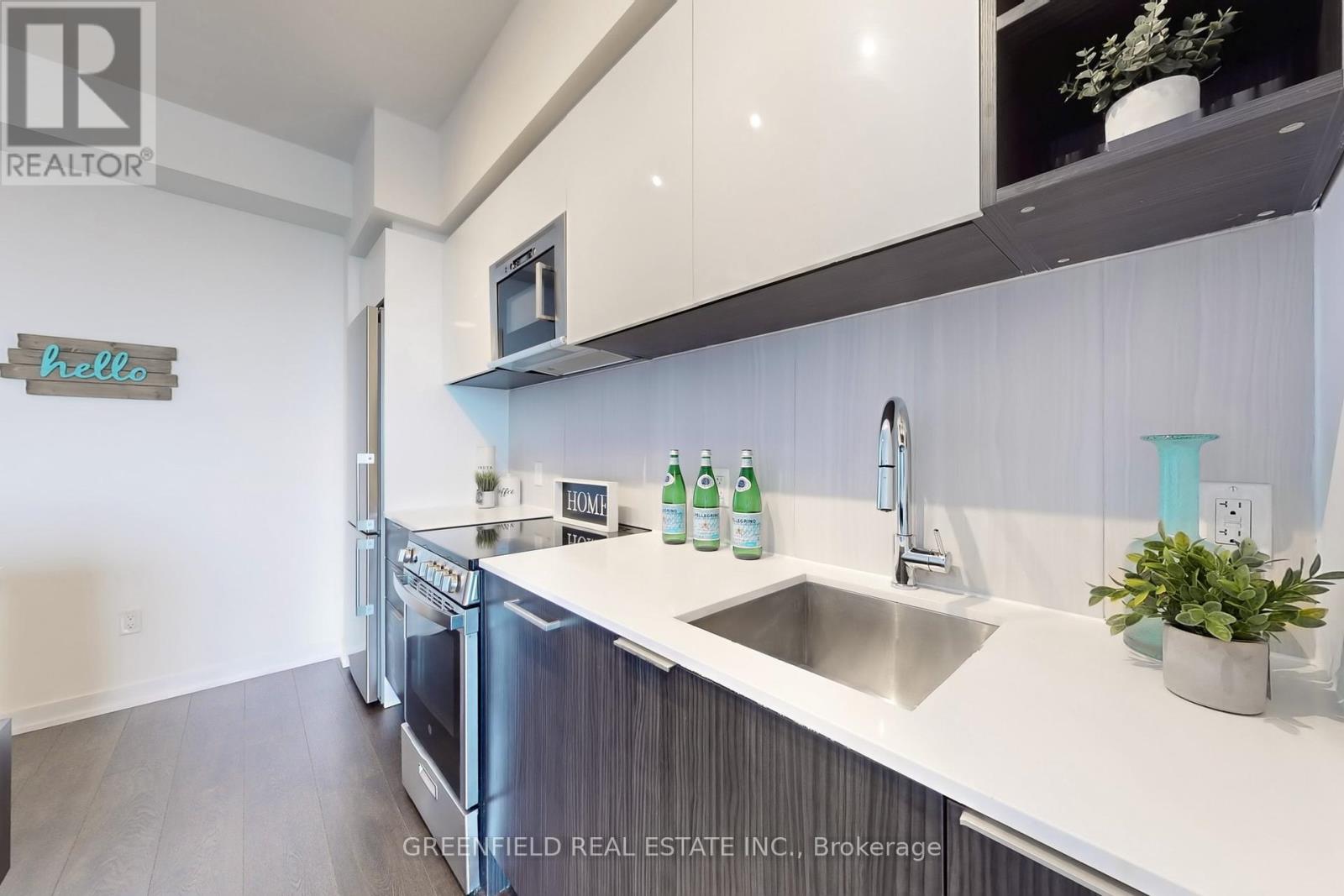 Photo 11 of 1310 31 Tippett Road, Toronto ON