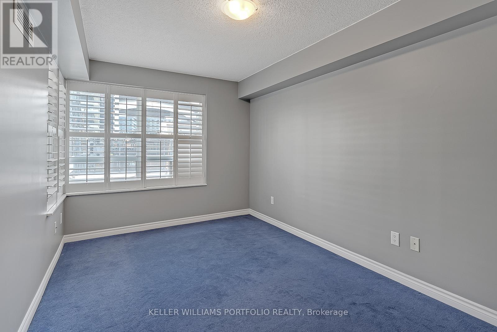 Photo 21 of 332 250 Wellington Street W, Toronto ON