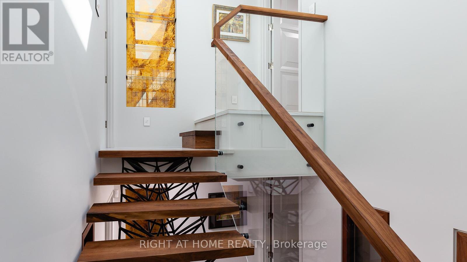 53 HAZELTON AVENUE - 37