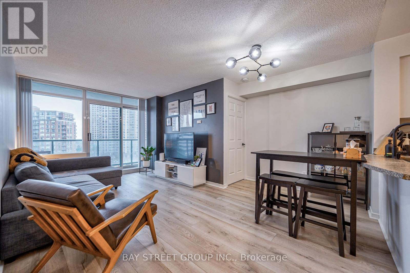 Photo 13 of 803 5500 Yonge Street, Toronto ON