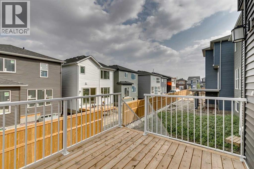 Photo 21 of 76 Amblefield Grove Nw, Calgary AB