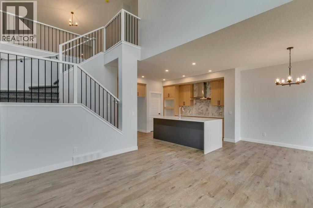 Photo 15 of 76 Amblefield Grove Nw, Calgary AB