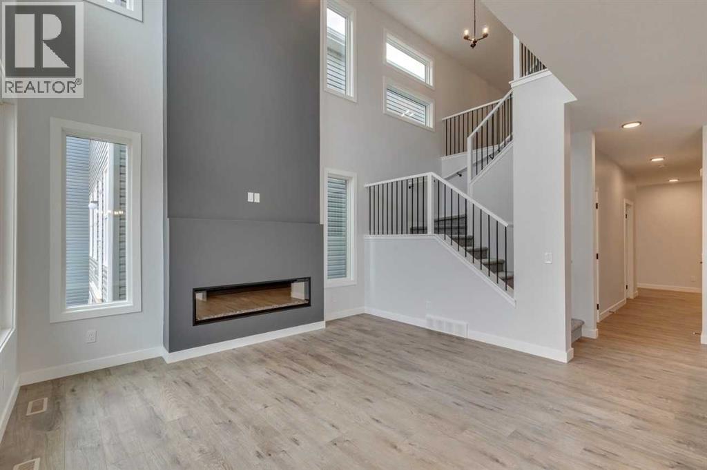 Photo 17 of 76 Amblefield Grove Nw, Calgary AB