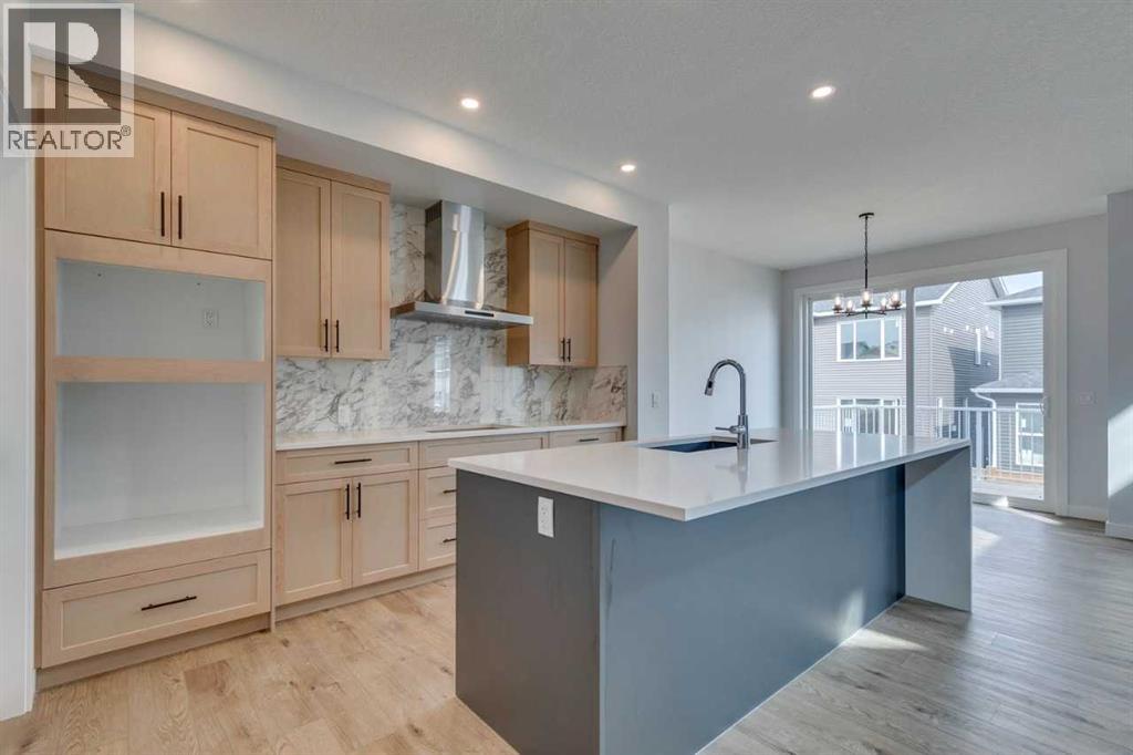 Photo 10 of 76 Amblefield Grove Nw, Calgary AB