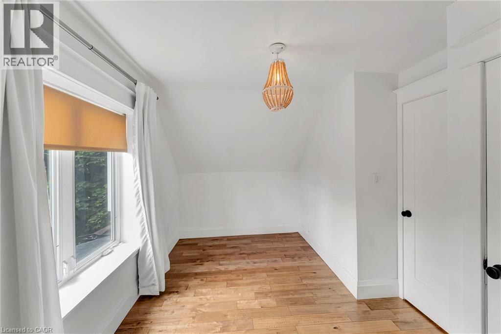 Photo 31 of 433 Hughson Street N, Hamilton ON