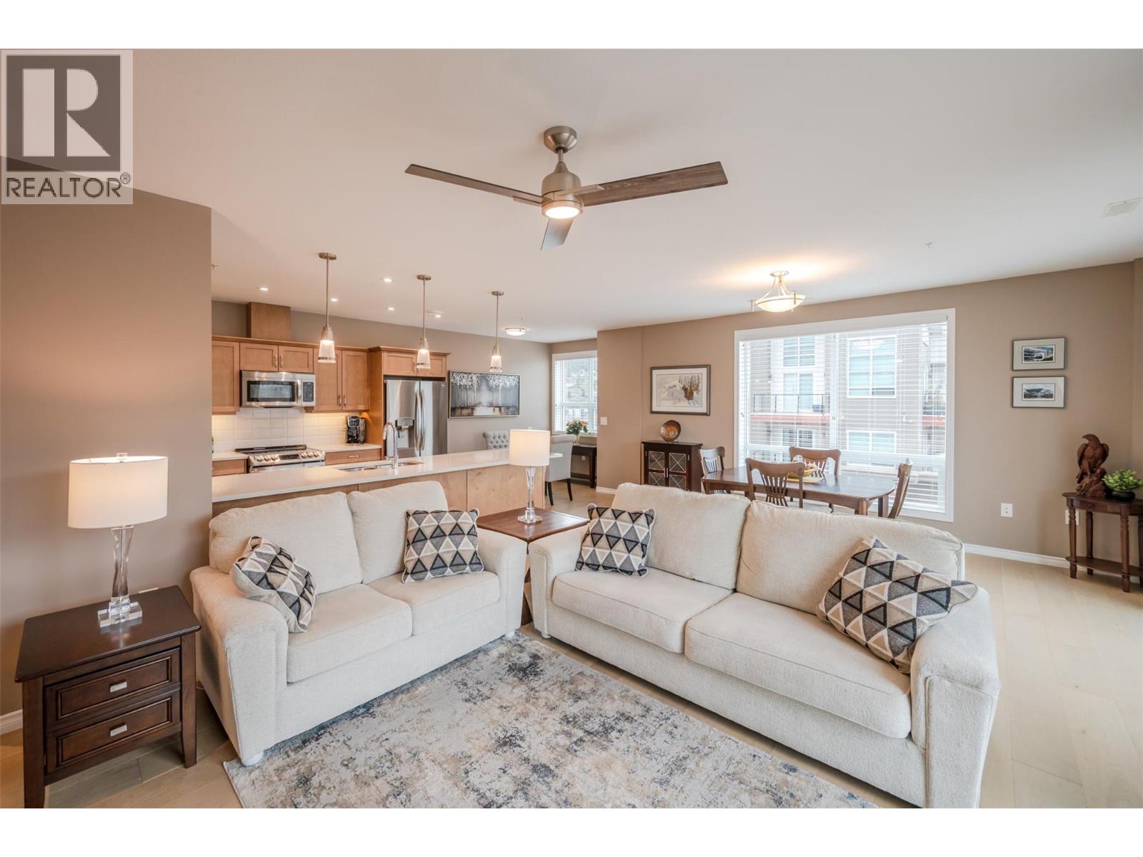 1204 3346 Skaha Lake Road, Penticton
