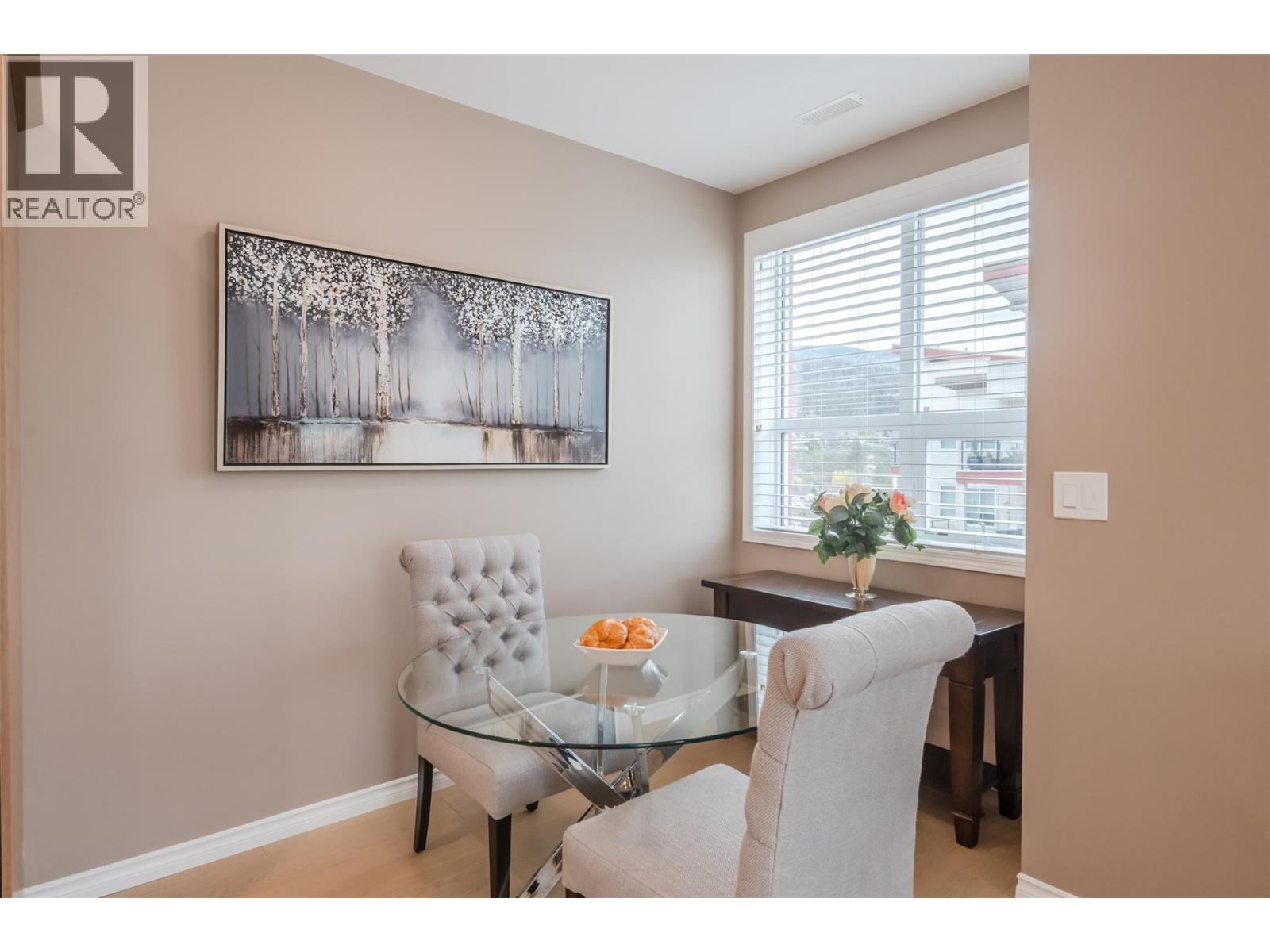 1204 3346 Skaha Lake Road, Penticton