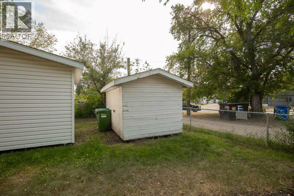 Photo 20 of 5812 52 Avenue, Red Deer AB