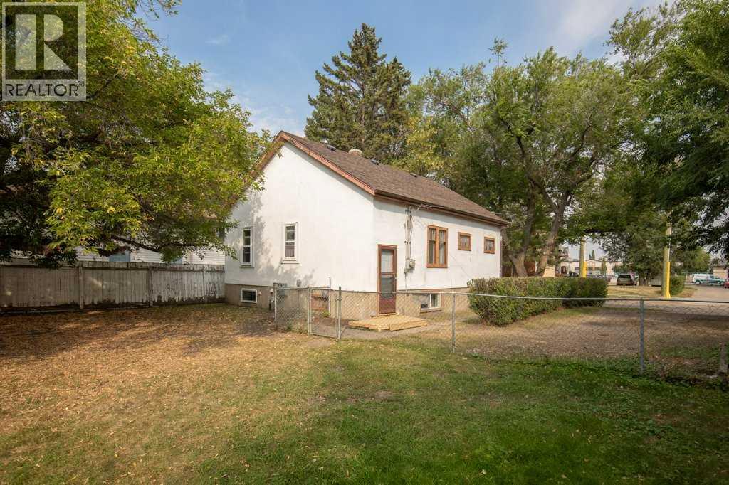 Photo 24 of 5812 52 Avenue, Red Deer AB