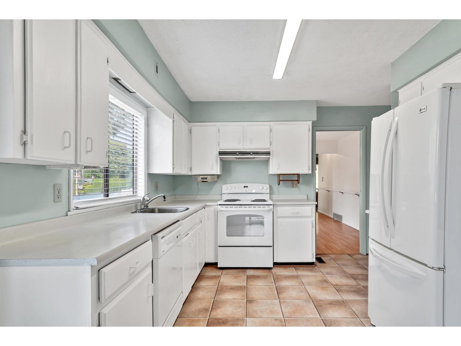 Photo 11 of 8904 Gay Street, Langley BC