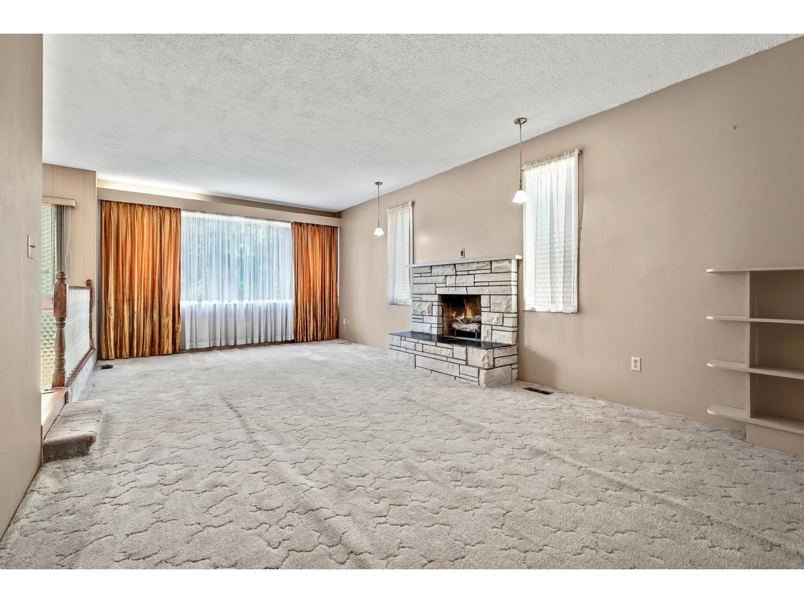 Photo 6 of 8904 Gay Street, Langley BC