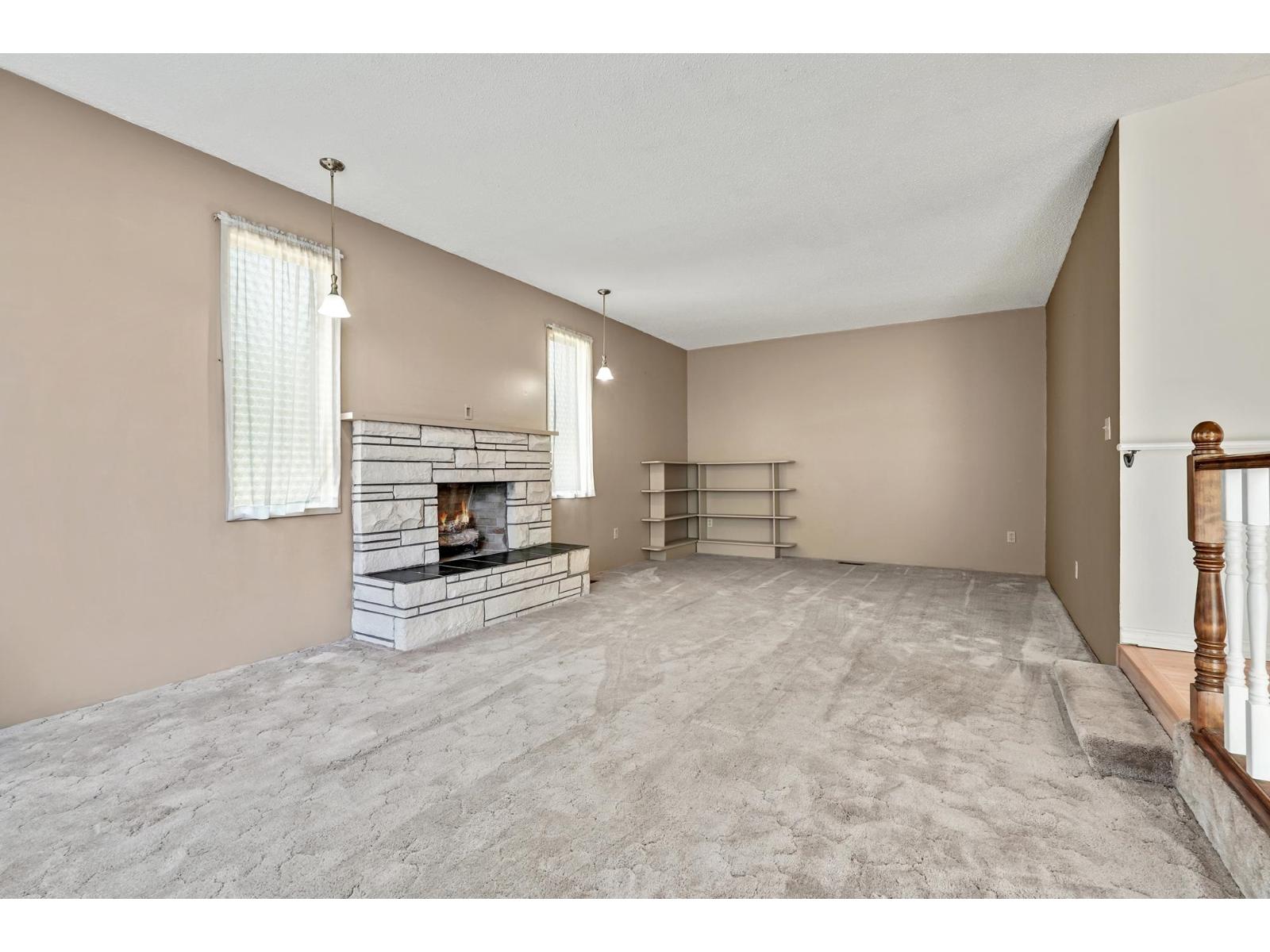Photo 7 of 8904 Gay Street, Langley BC