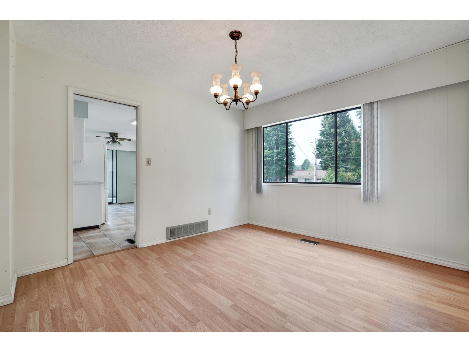 Photo 8 of 8904 Gay Street, Langley BC