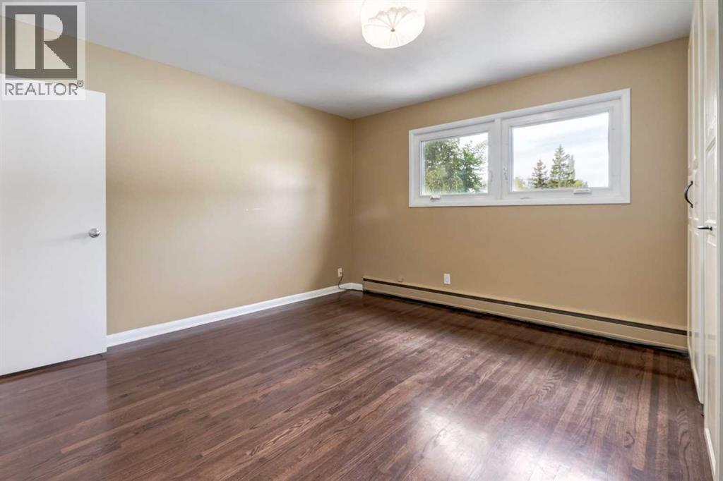 Photo 19 of 911 80 Avenue Sw, Calgary AB