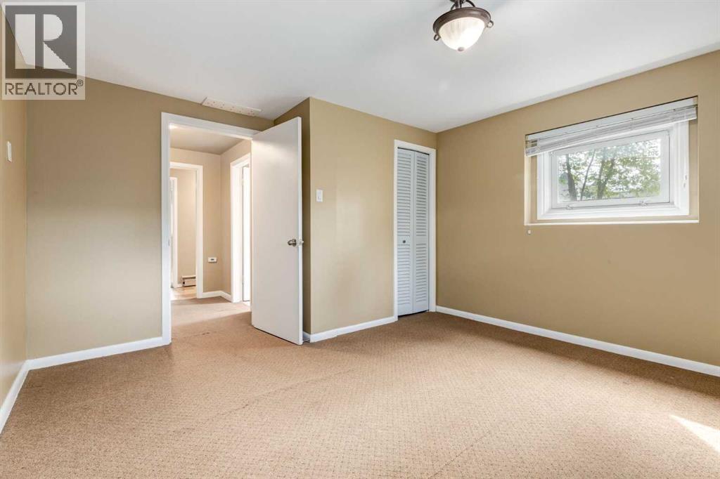 Photo 30 of 911 80 Avenue Sw, Calgary AB