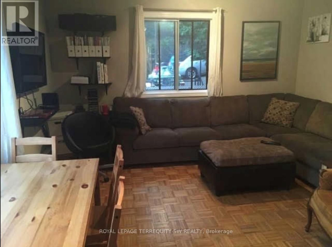 Photo 1 of 5 8 Casci Avenue, Toronto ON