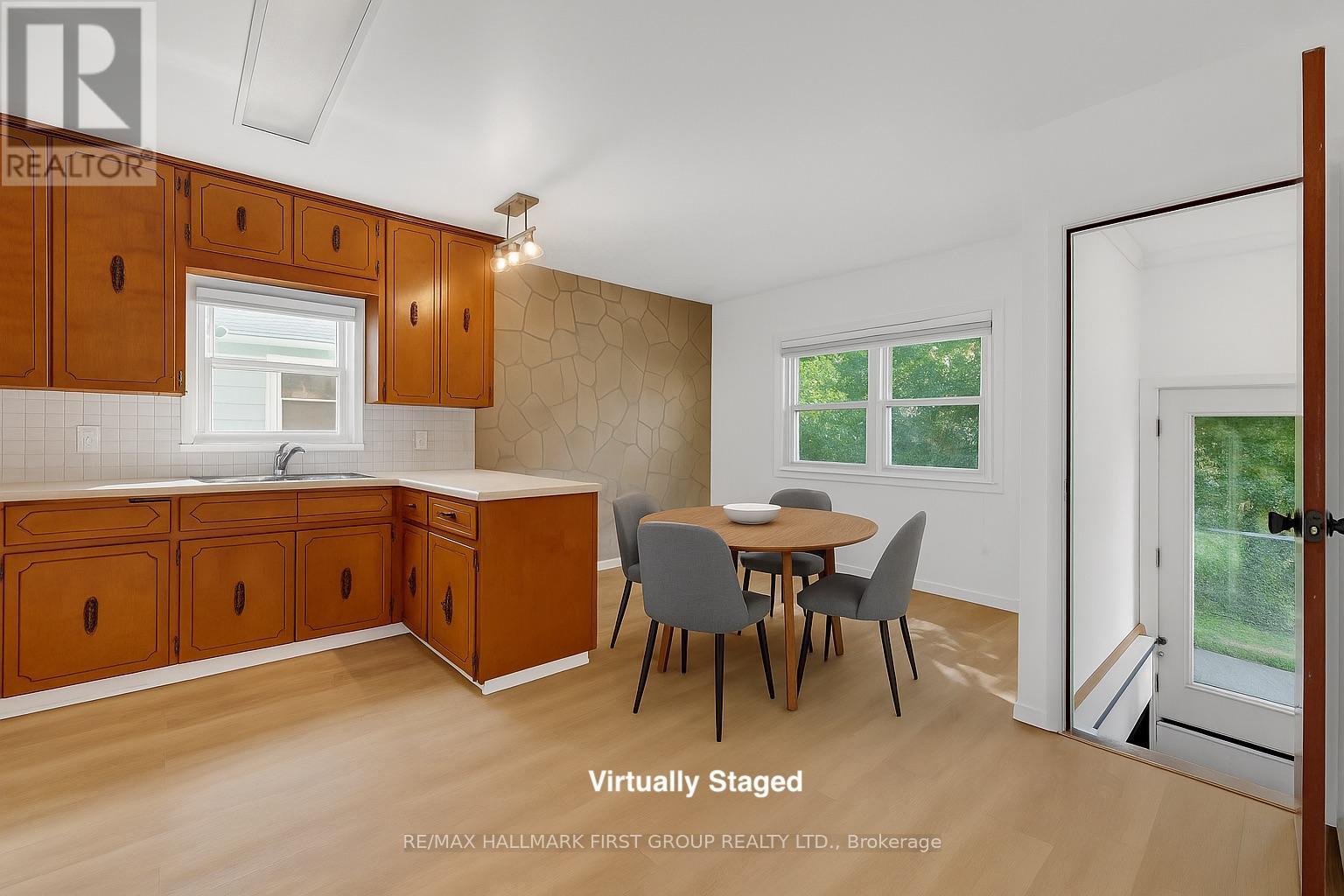 Photo 17 of 13 Elgin Street, Ajax ON