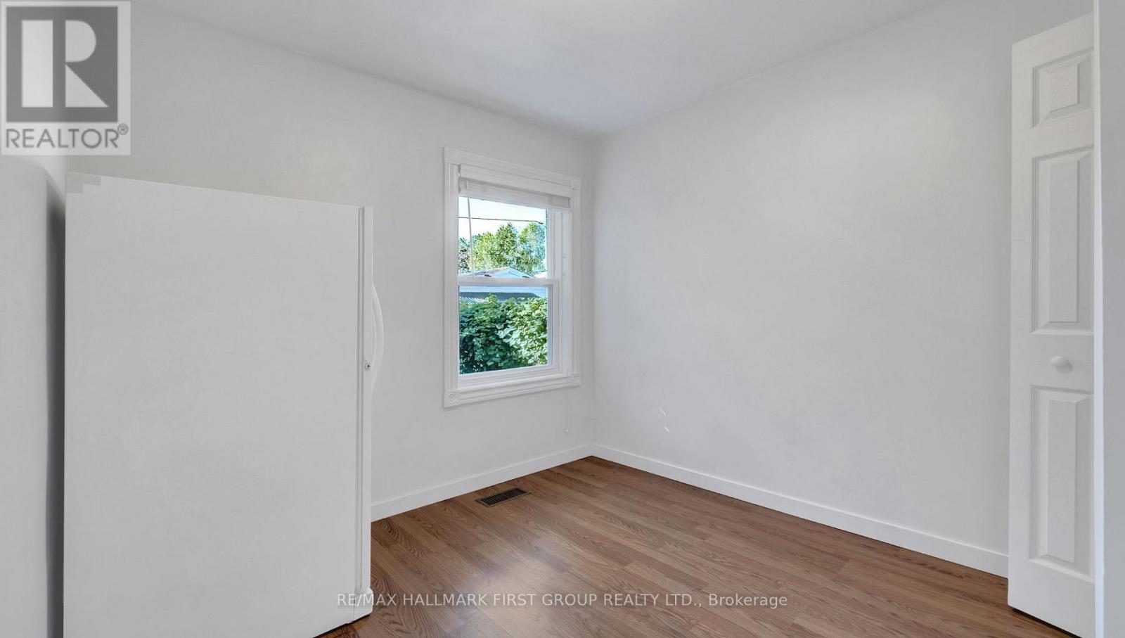 Photo 21 of 13 Elgin Street, Ajax ON