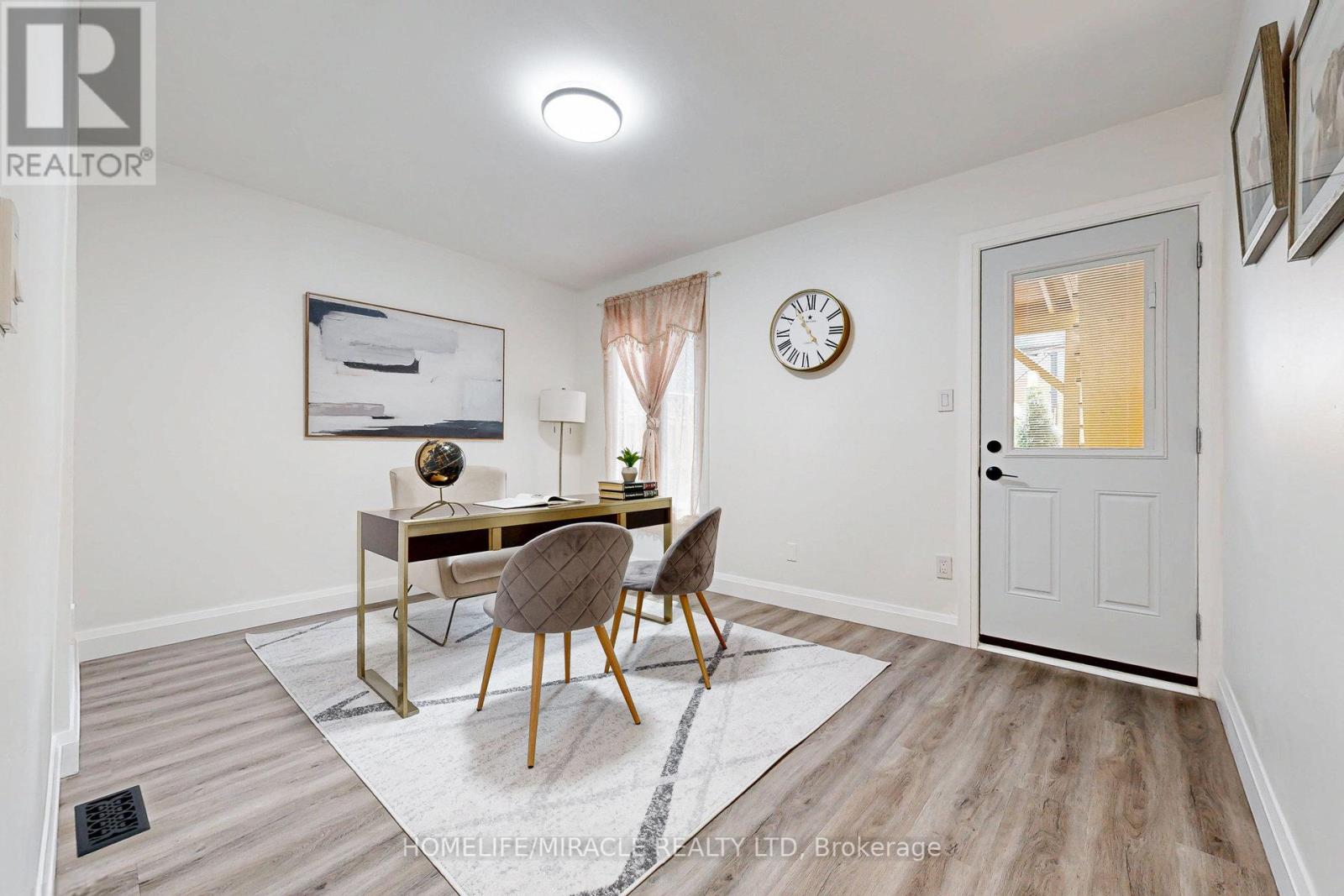 Photo 10 of 590 Jones Avenue Avenue, Toronto ON
