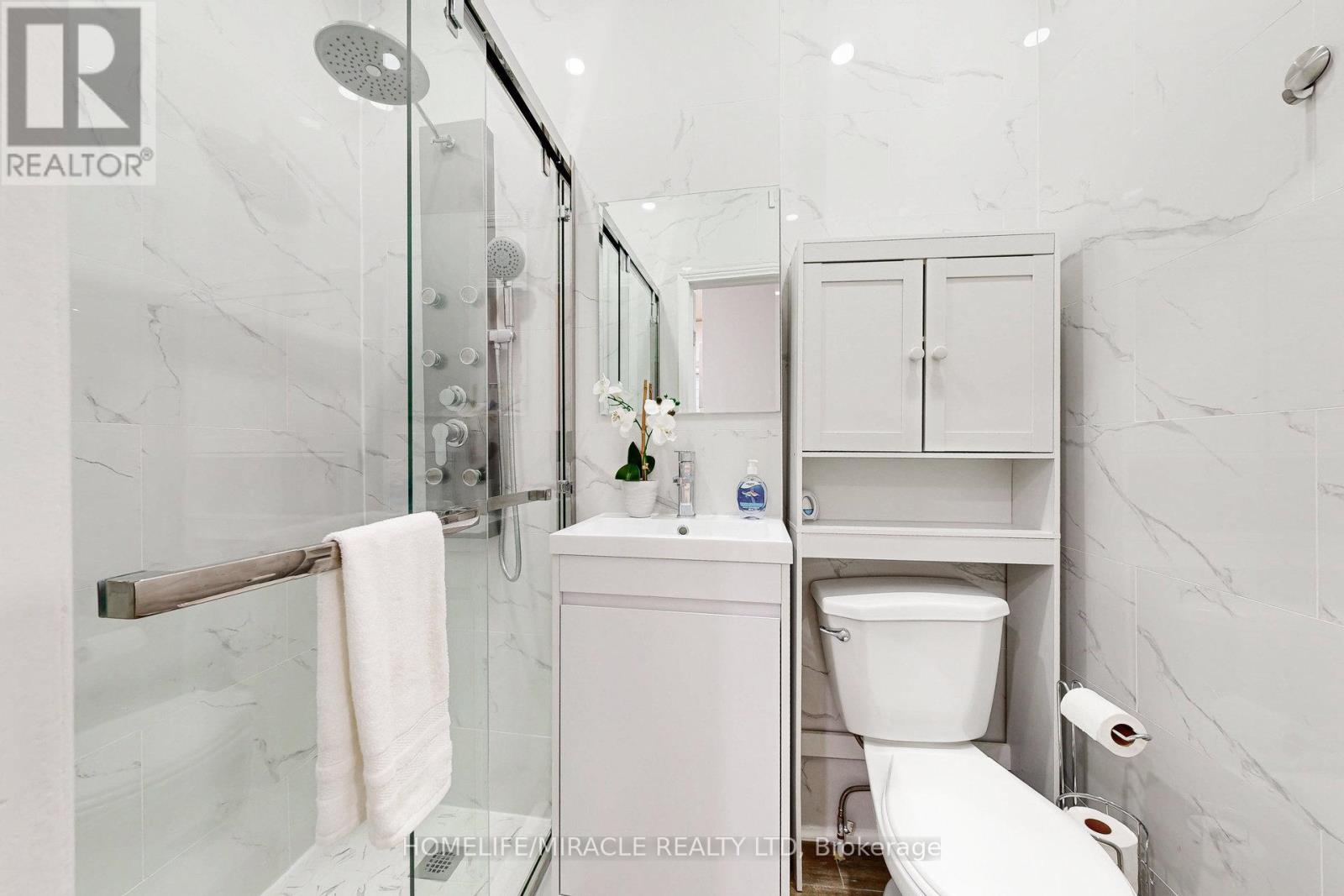 Photo 29 of 590 Jones Avenue Avenue, Toronto ON