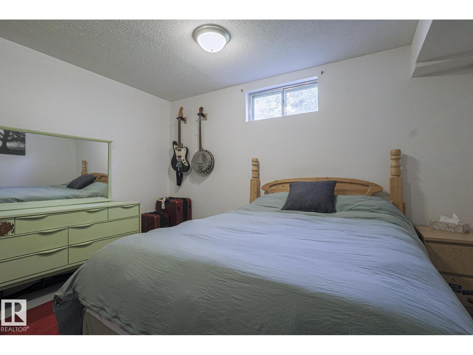 Photo 47 of 3135 74 St Nw, Edmonton AB