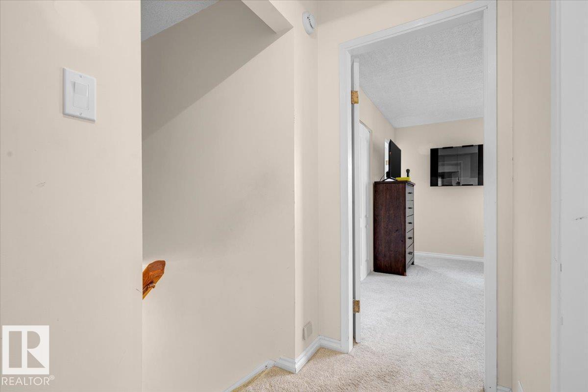 Photo 29 of 8020 182 A St Nw, Edmonton AB