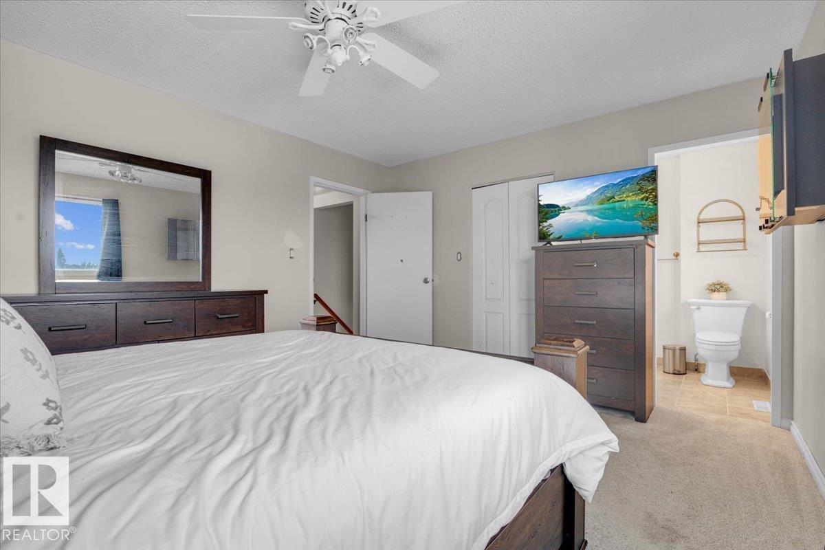 Photo 33 of 8020 182 A St Nw, Edmonton AB