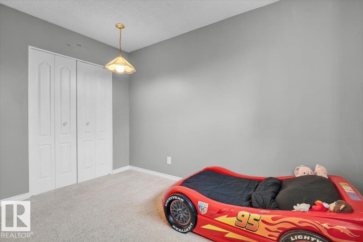 Photo 36 of 8020 182 A St Nw, Edmonton AB