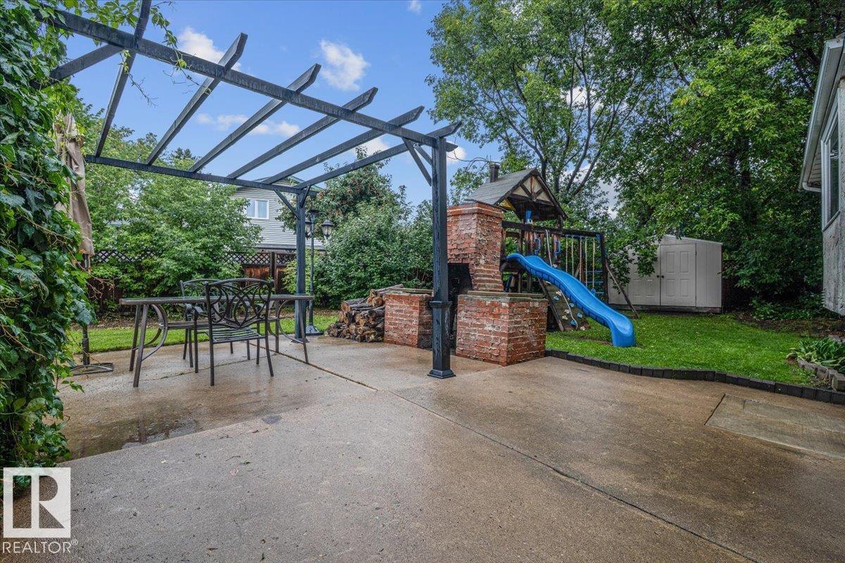Photo 50 of 8020 182 A St Nw, Edmonton AB